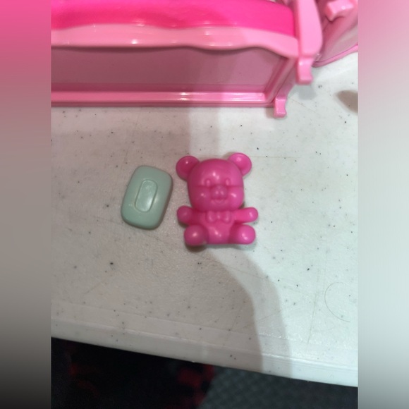 KOOSHIE KOOS ACCESSORIES - Picture 5 of 11